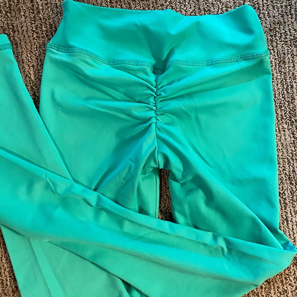 Mint Legging + Matching Bra